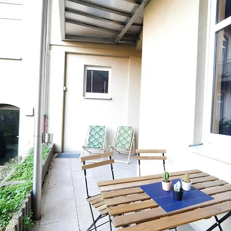 Gruenderzeitwohnung Unweit Der Altstadt Apartment *
