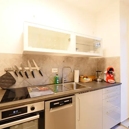 Apartment Gruenderzeitwohnung Unweit Der Altstadt