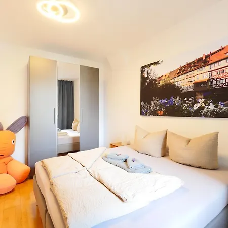 Gruenderzeitwohnung Unweit Der Altstadt Apartment *